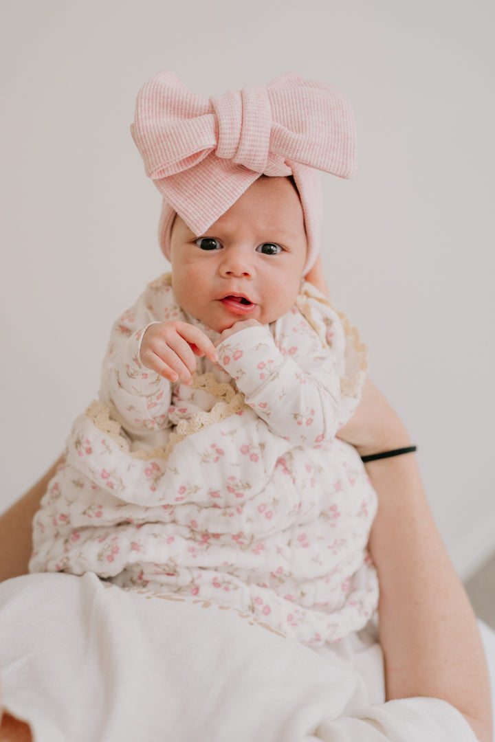 Gauze Lace Blanket | Paisley Peony