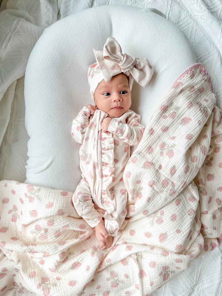 Frill Zip Romper | Strawberries