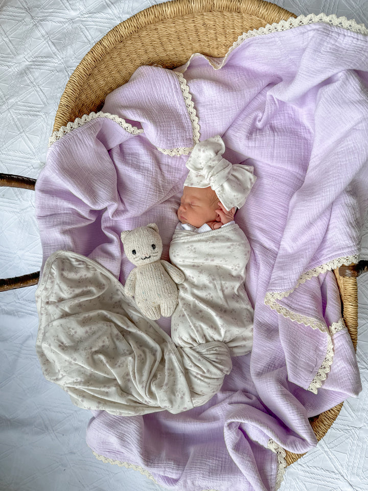 Muslin Crinkle Organic Lace Blanket | Pastel Lilac