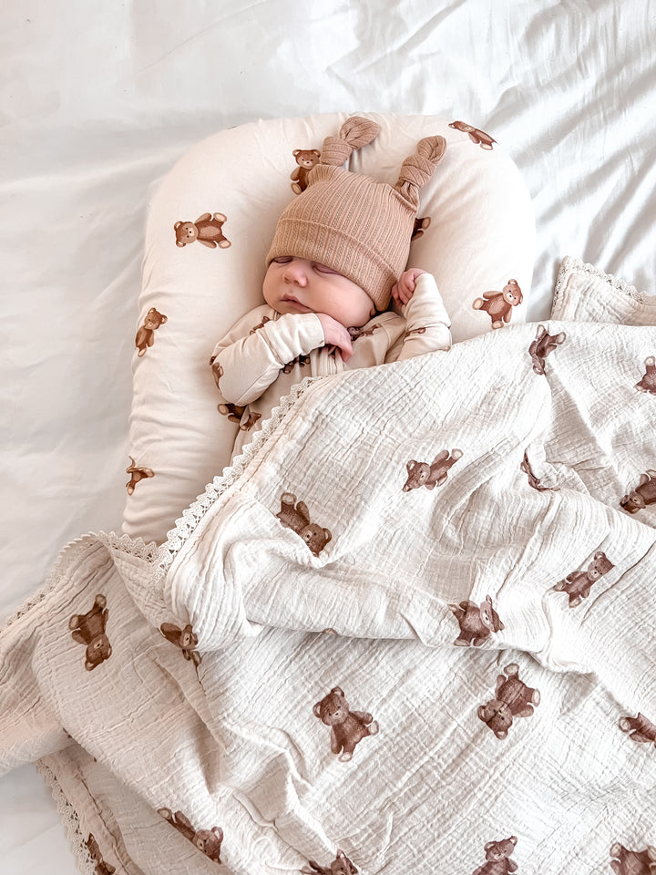 Muslin Crinkle Organic Lace Blanket | Teddies & Chocolate