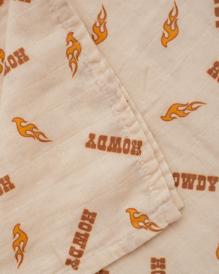 Muslin Swaddle | Howdy