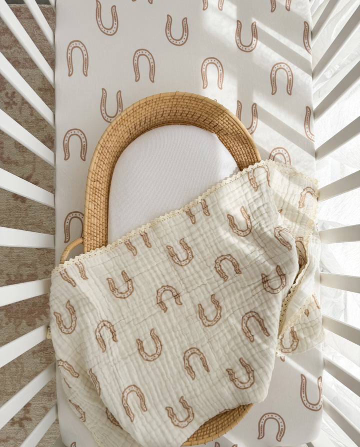 Gauze Lace Blanket | Horse Shoe