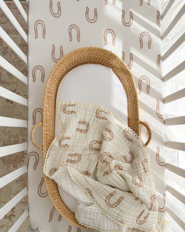 Gauze Lace Blanket | Horse Shoe