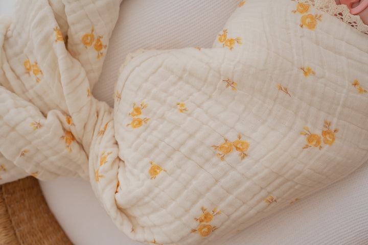 Gauze Lace Blanket | Yellow Tiny Floral