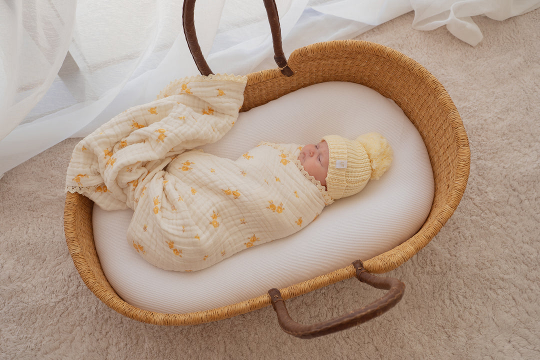 Gauze Lace Blanket | Yellow Tiny Floral