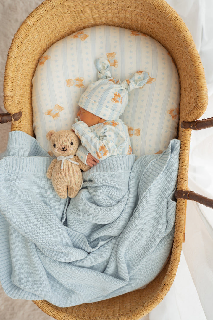 Heirloom Border Knit Blanket | Sky Blue