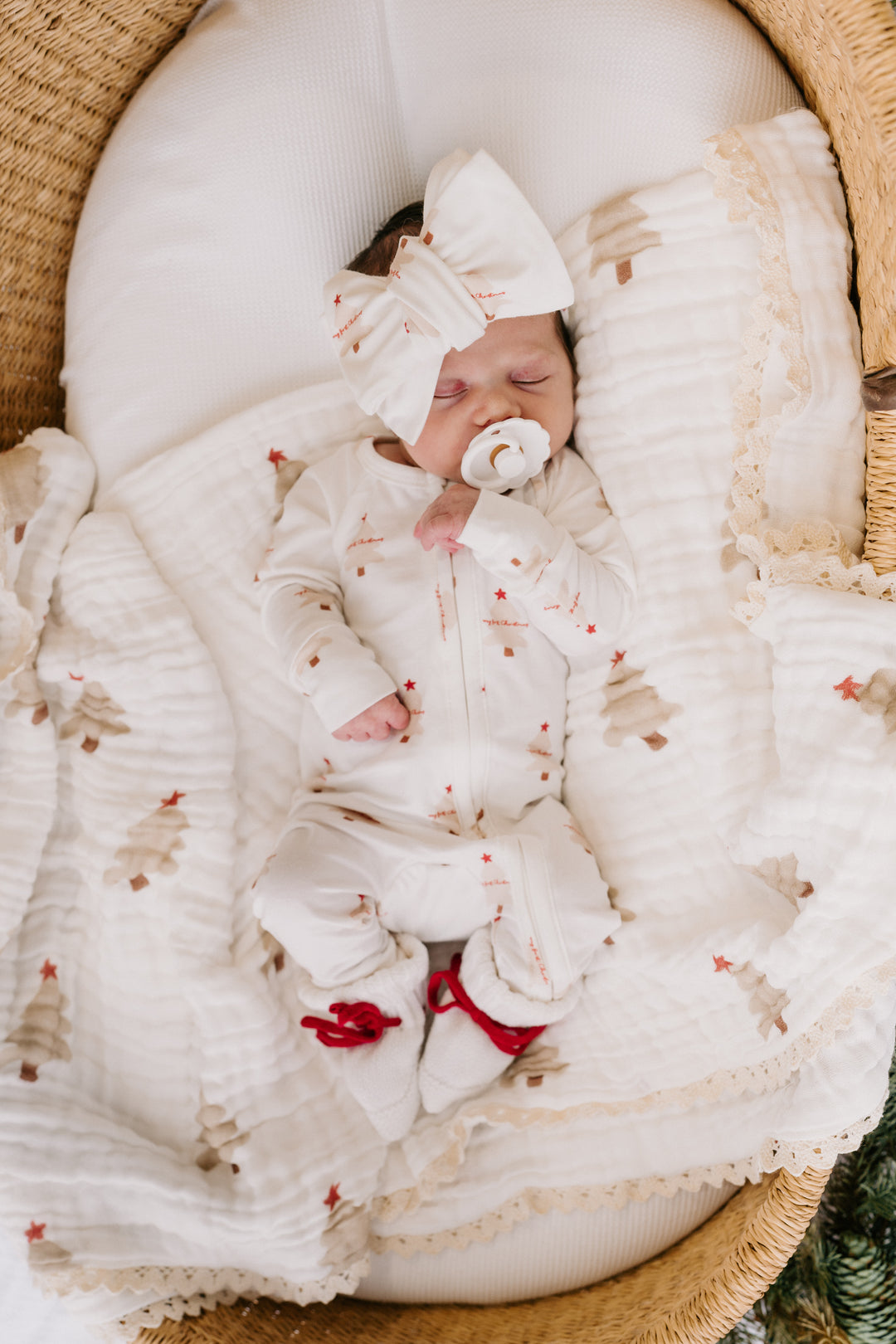 Gauze Lace Blanket | Christmas Trees