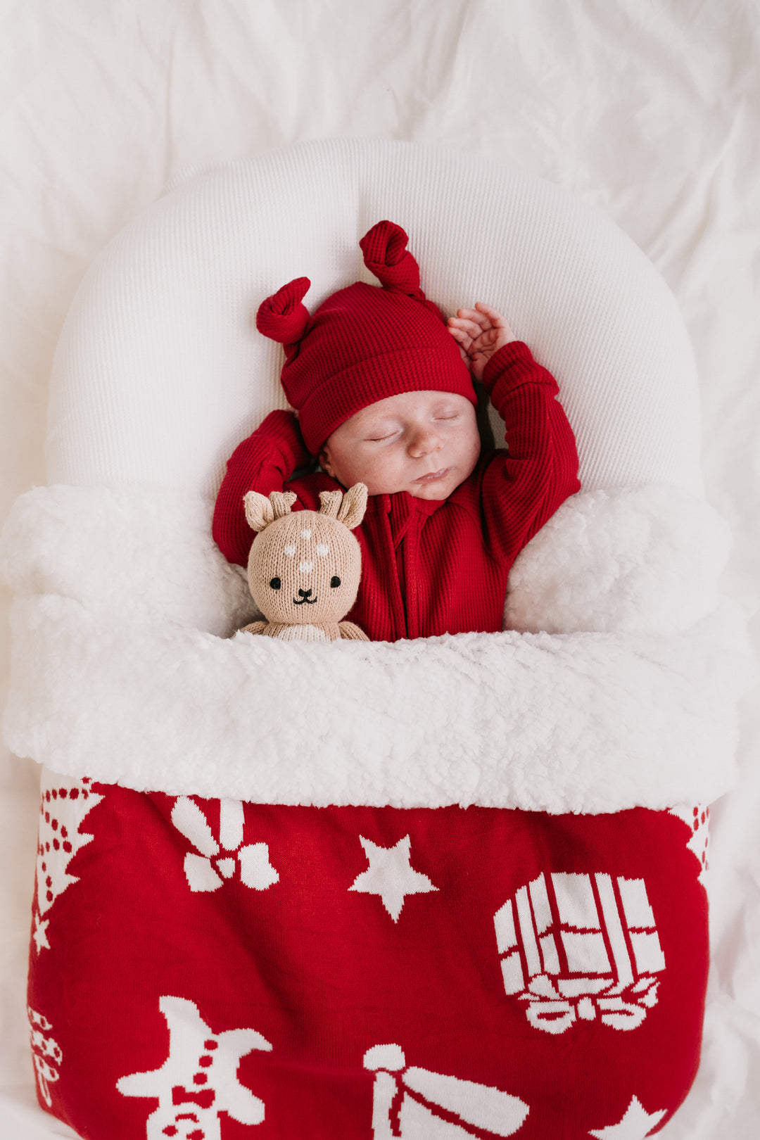 Knit Sherpa Blanket | Heirloom Christmas Rudolph