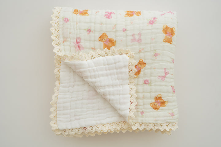 Gauze Lace Blanket | Pink Teddies