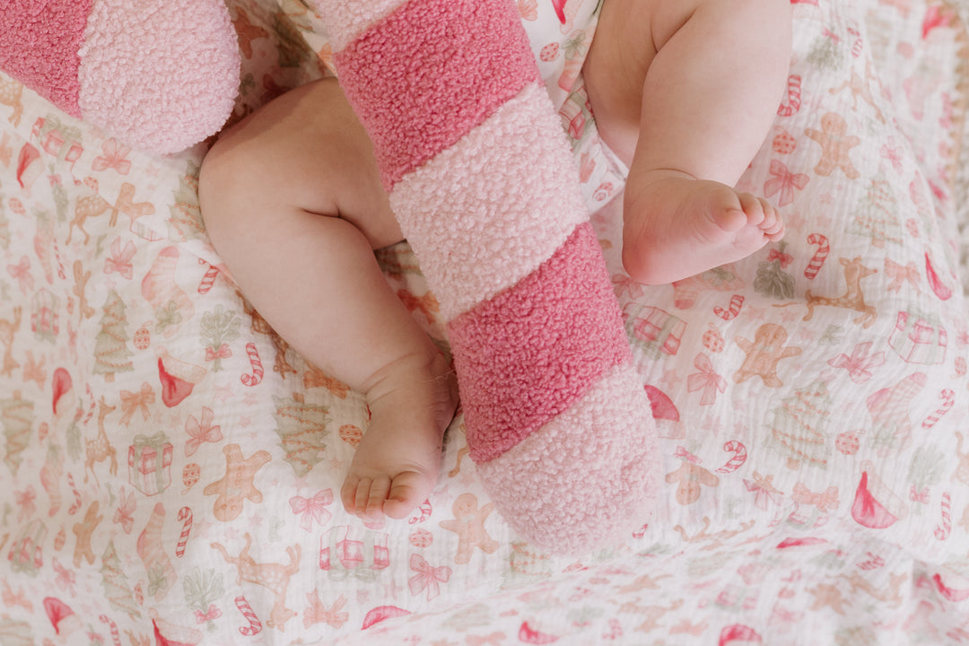 Organic Crinkle Muslin Threaded Border Blanket | Santa Baby