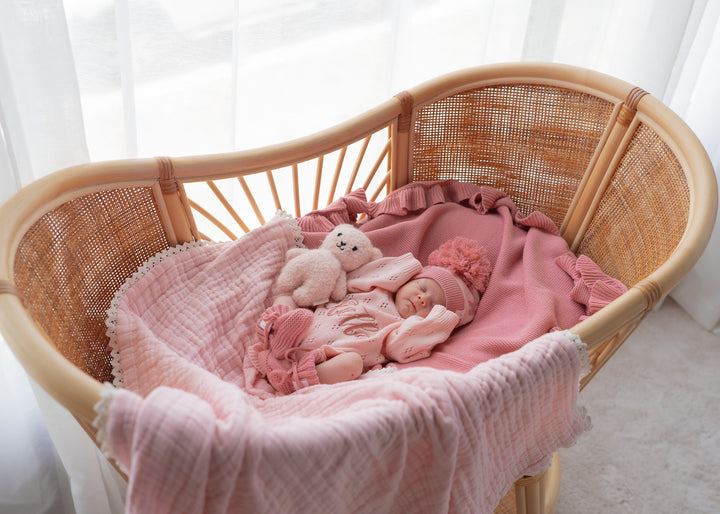 Gauze Lace Blanket | Baby Pink