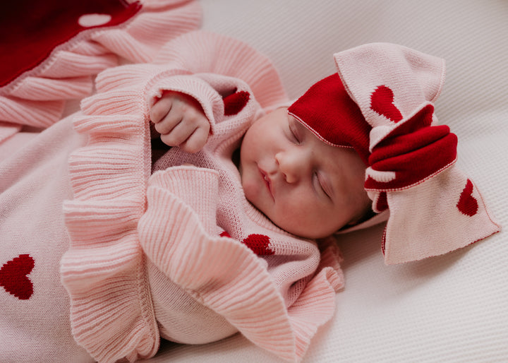 Frill Knit Blanket | Red Hearts