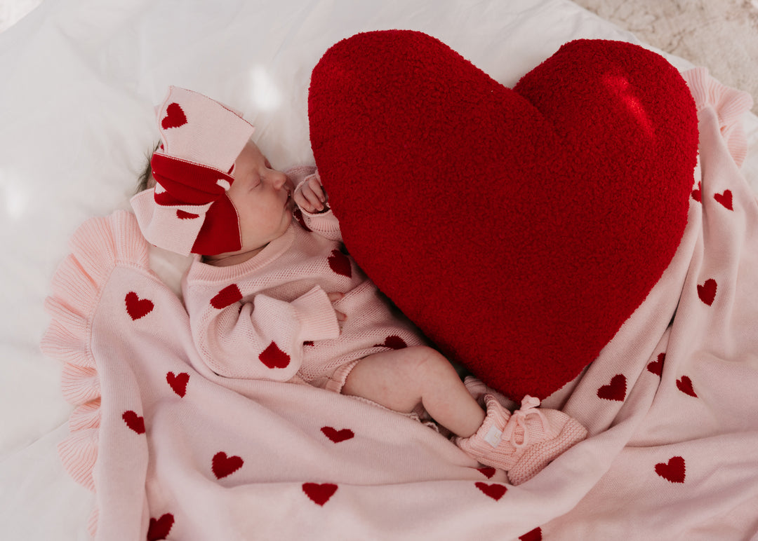 Frill Knit Blanket | Red Hearts