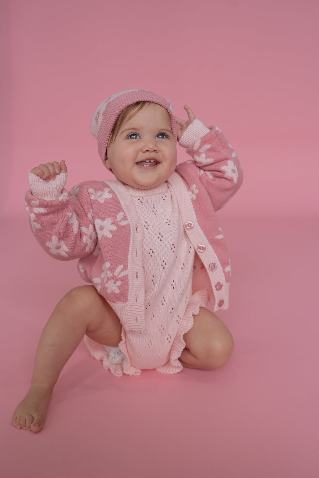 Knitted Cardigan | Daisy Floral Strawberry