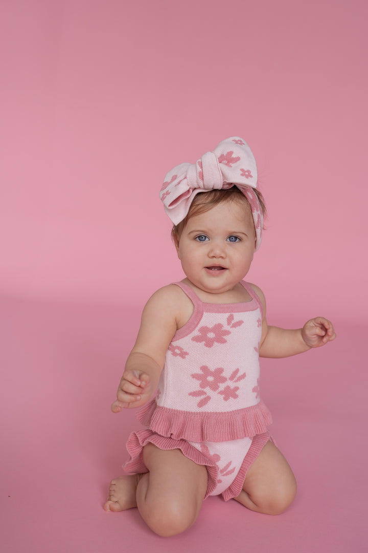 Knitted Oversized Topknot | Daisy Floral Strawberry