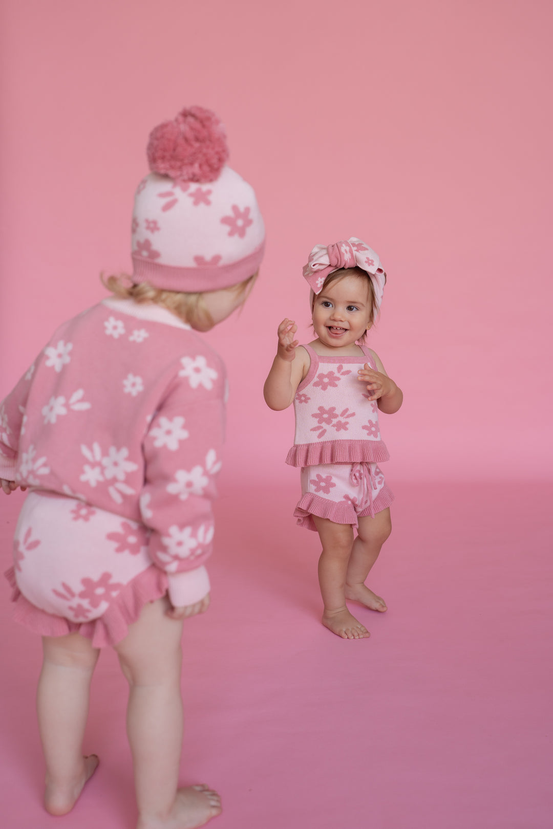 Knitted Cardigan | Daisy Floral Strawberry