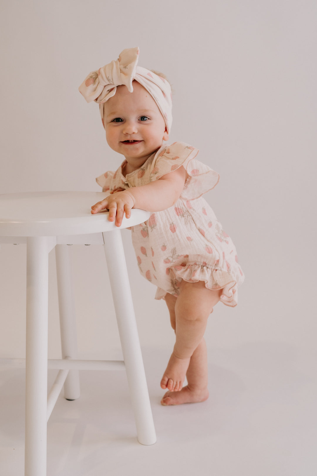 Frill Muslin Romper | Strawberries