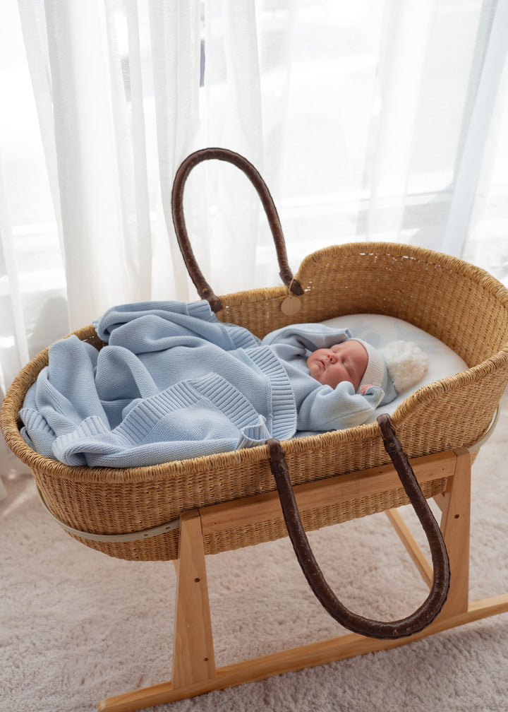 Heirloom Border Knit Blanket | Sky Blue