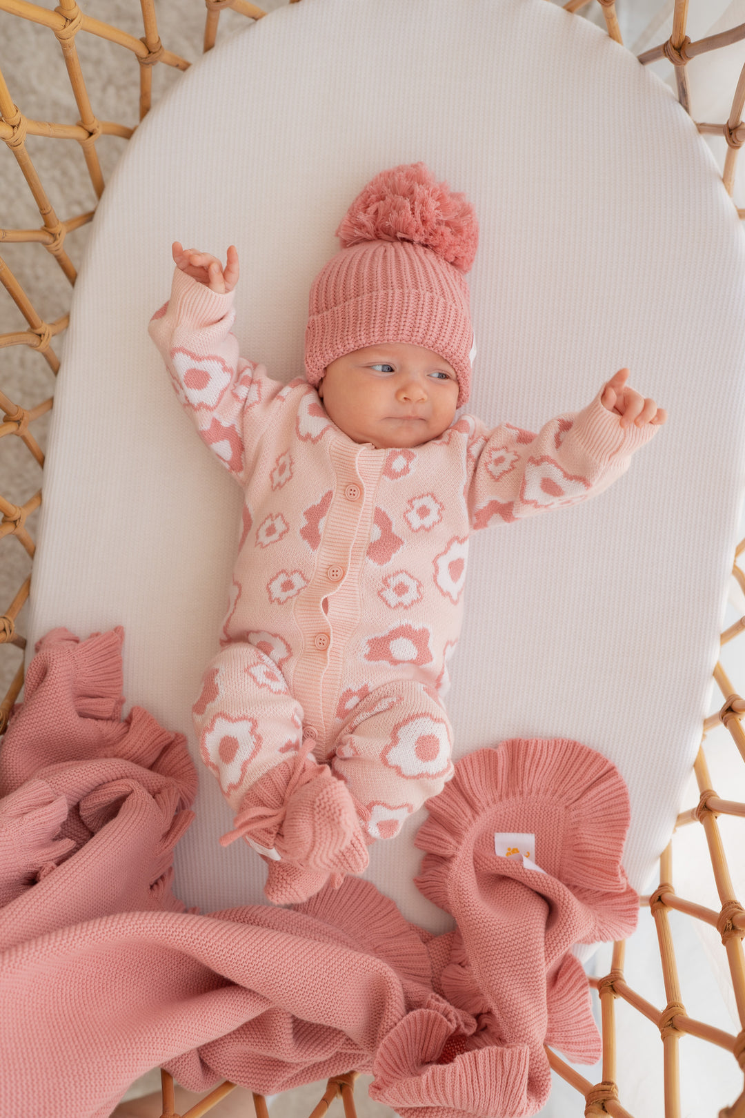 Knitted Pom Beanie | Strawberry