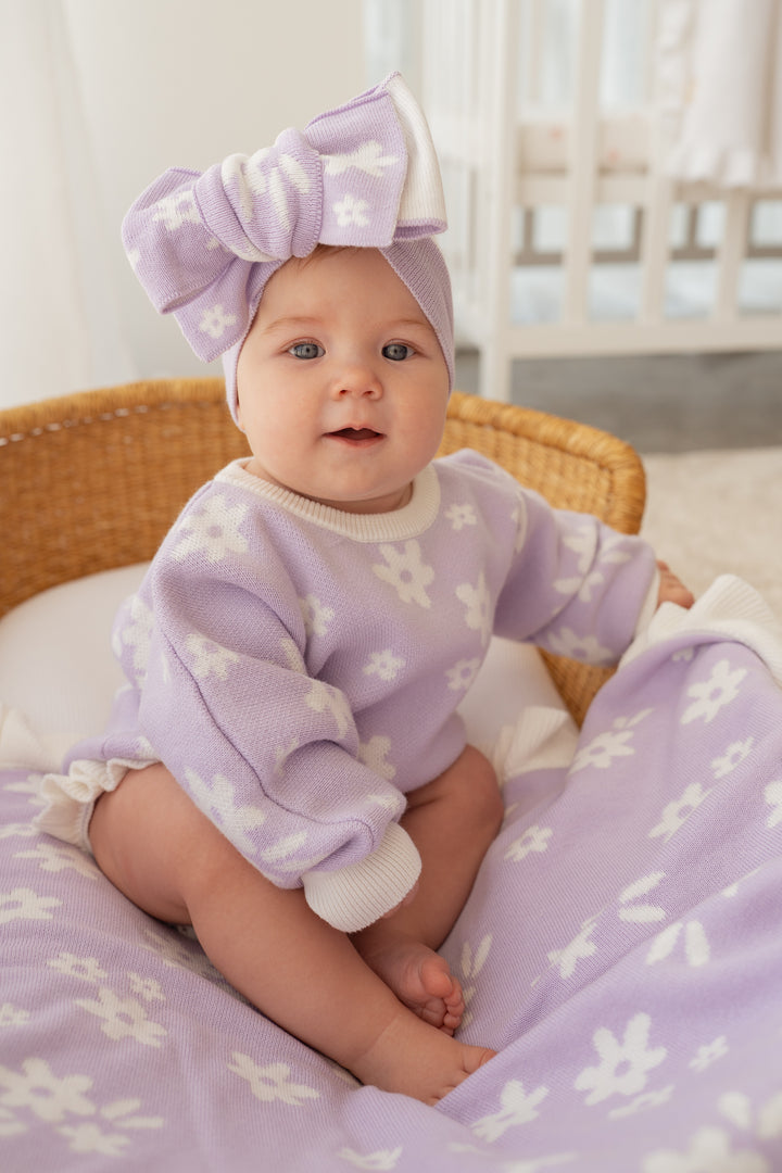 Knitted Oversized Topknot | Daisy Floral Lilac