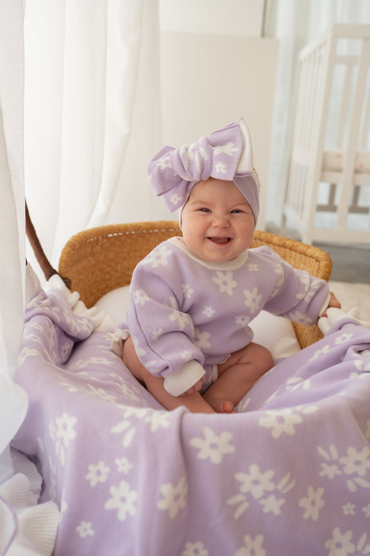 Knitted Oversized Topknot | Daisy Floral Lilac
