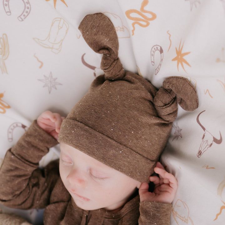 Double Knot Beanie | Choc Speckle