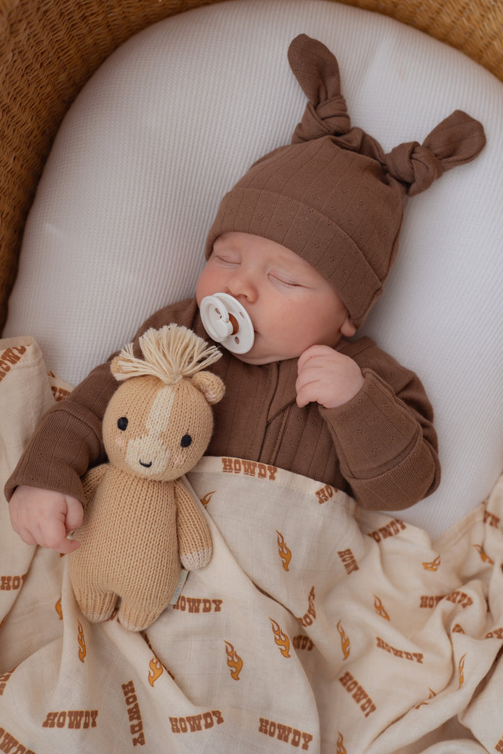 Essential Double Knot Beanie | Chocolate