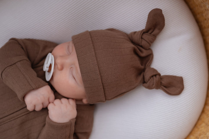 Essential Double Knot Beanie | Chocolate