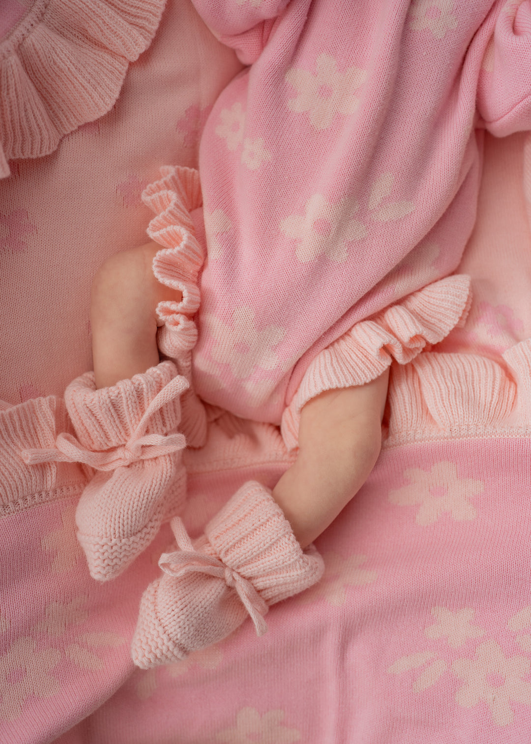 Frill Knit Blanket | Daisy Pink Floral