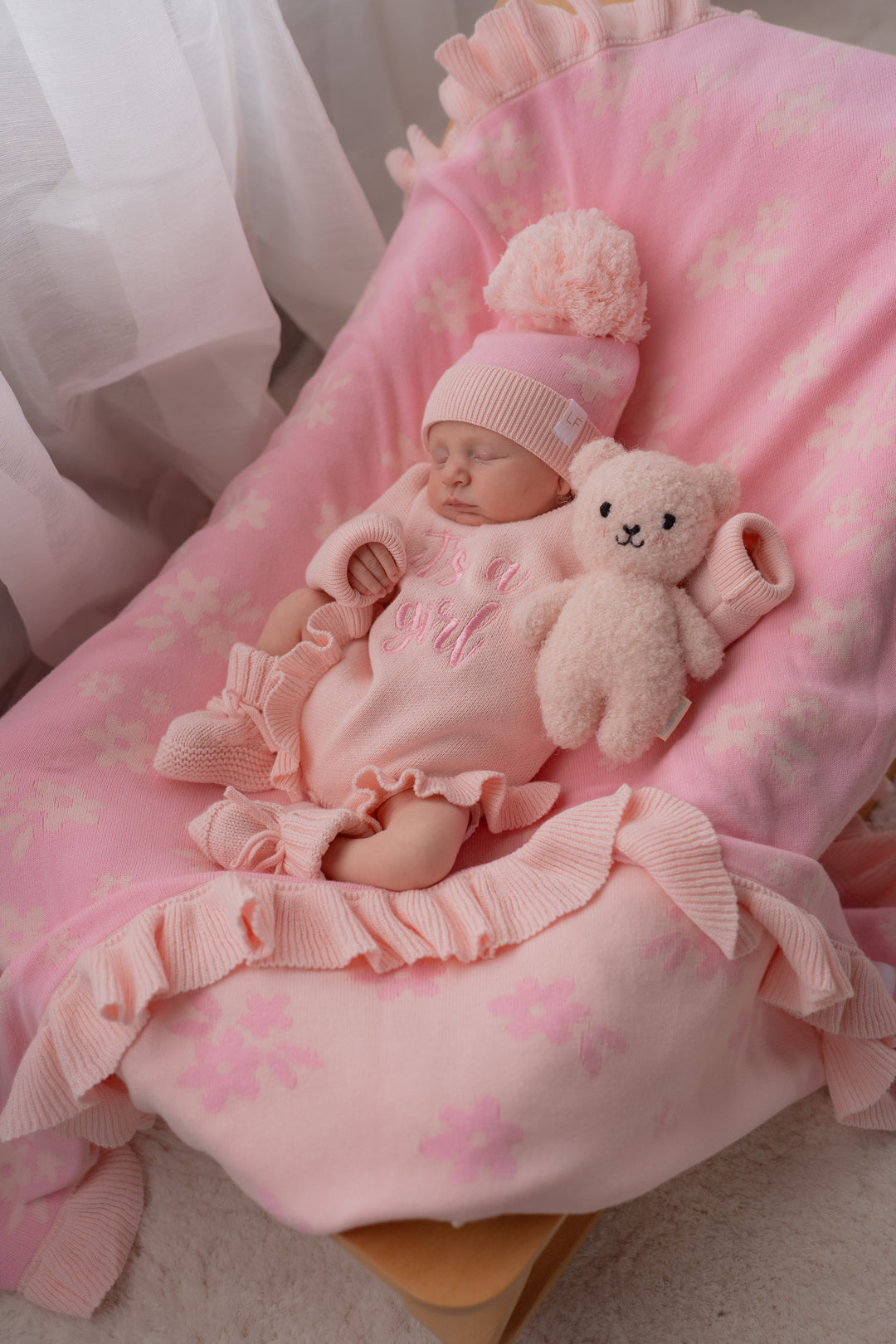 Frill Knit Blanket | Daisy Pink Floral