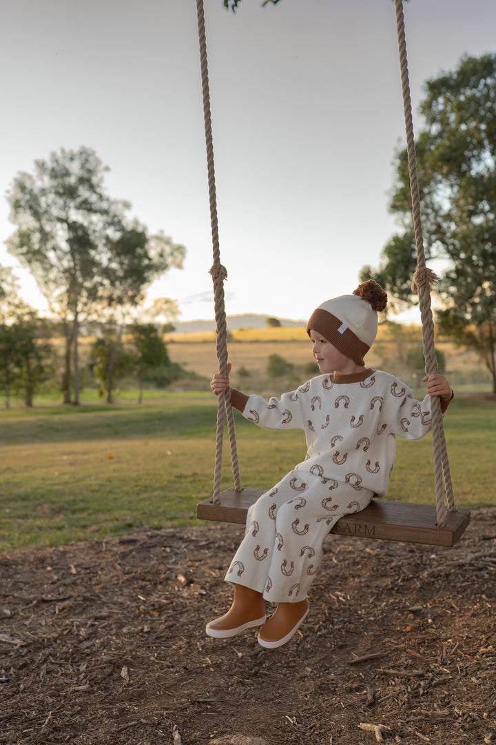 Knit Set | Western Horse Shoe