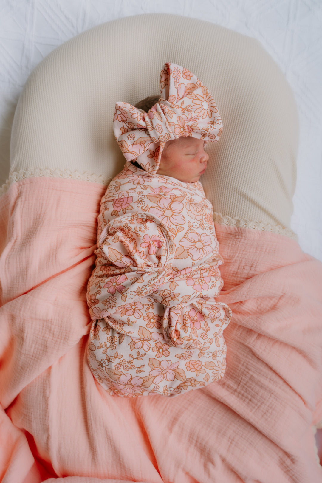 Muslin Crinkle Organic Lace Blanket | Peach