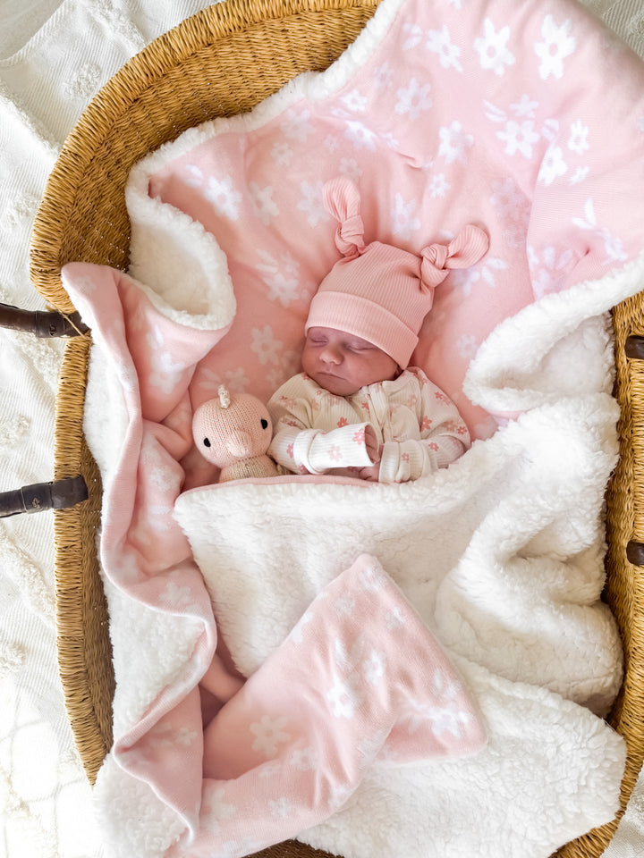 Knit Sherpa Blanket | Baby Pink & Milk