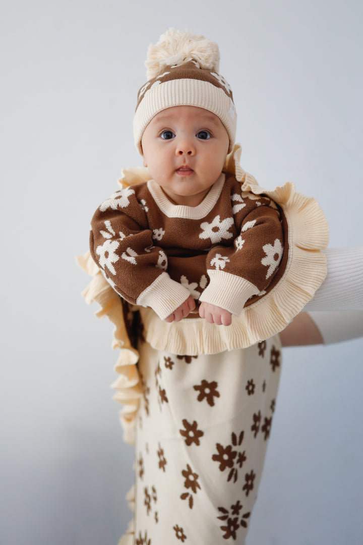 Frill Knit Blanket | Daisy Floral Chocolate