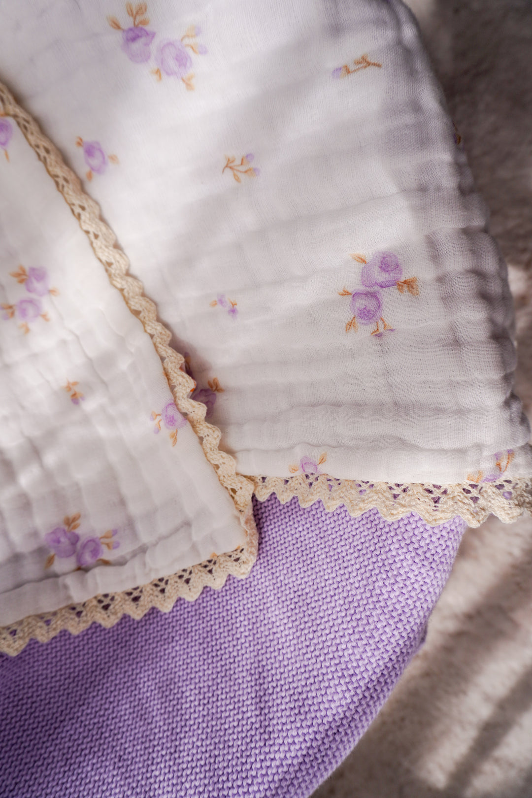 Gauze Lace Blanket | Lilac Floral