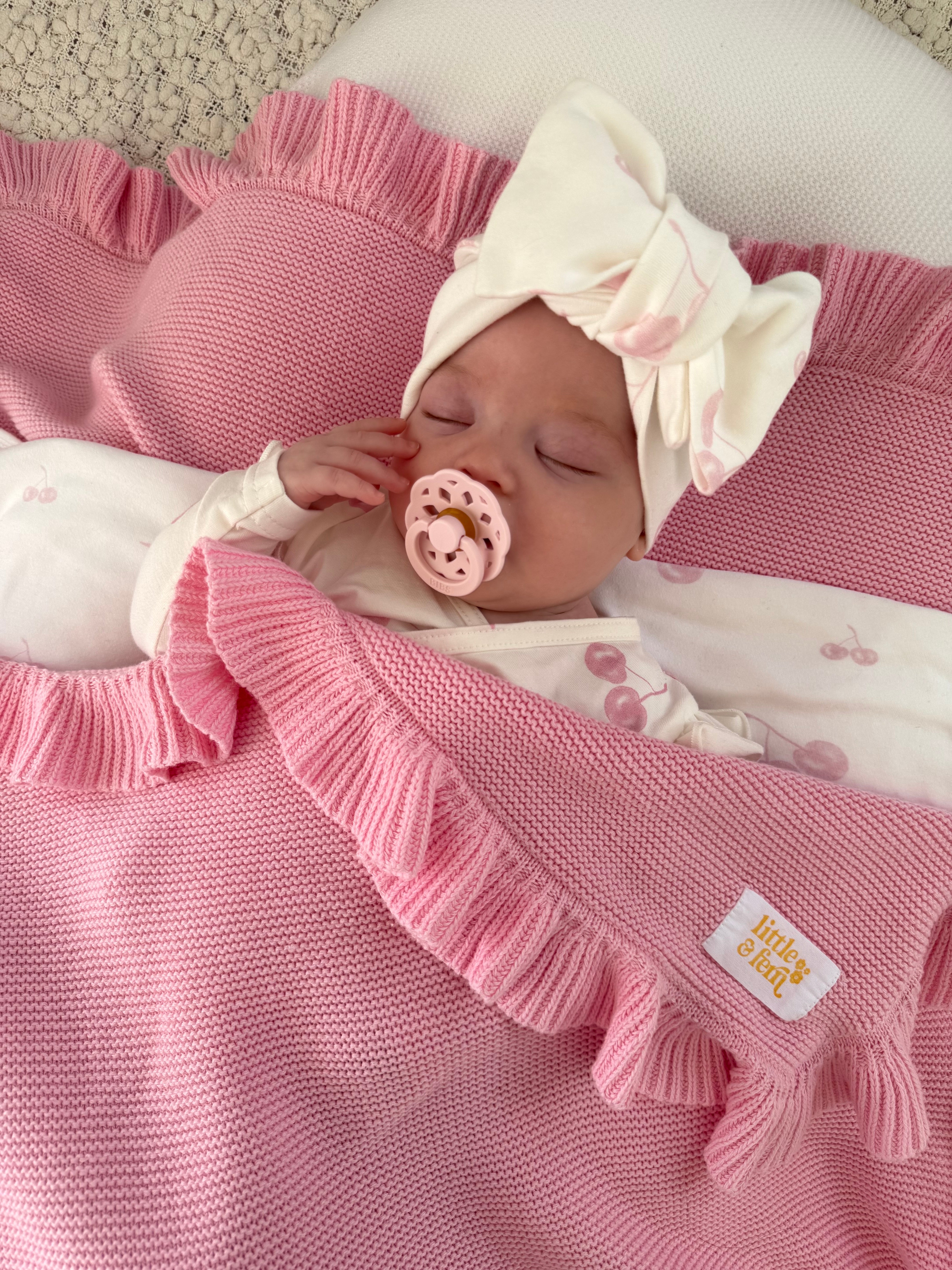Frill Knit Blanket | Marshmallow – Little and Fern