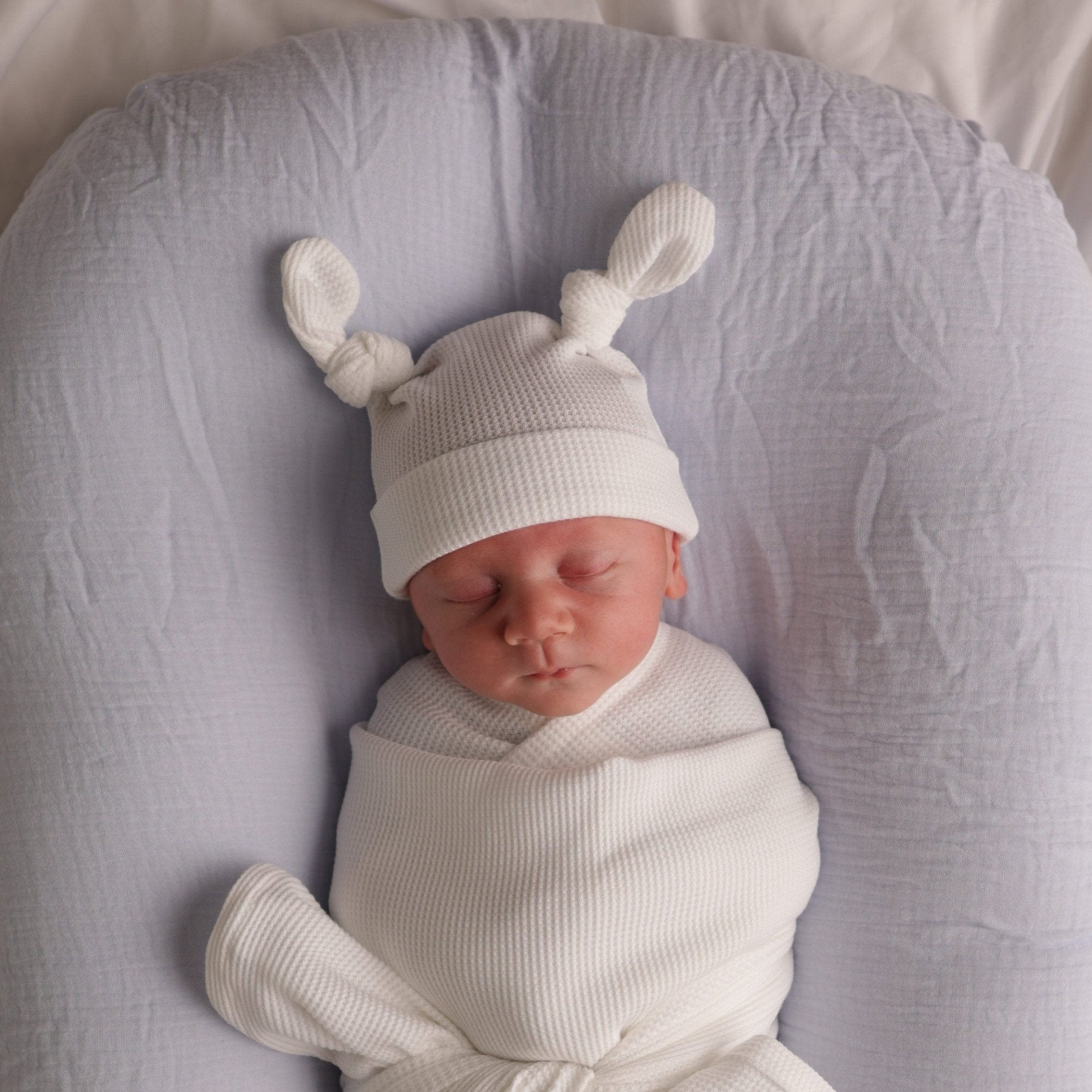 Double Knot Beanie | Waffle Milk – Little and Fern
