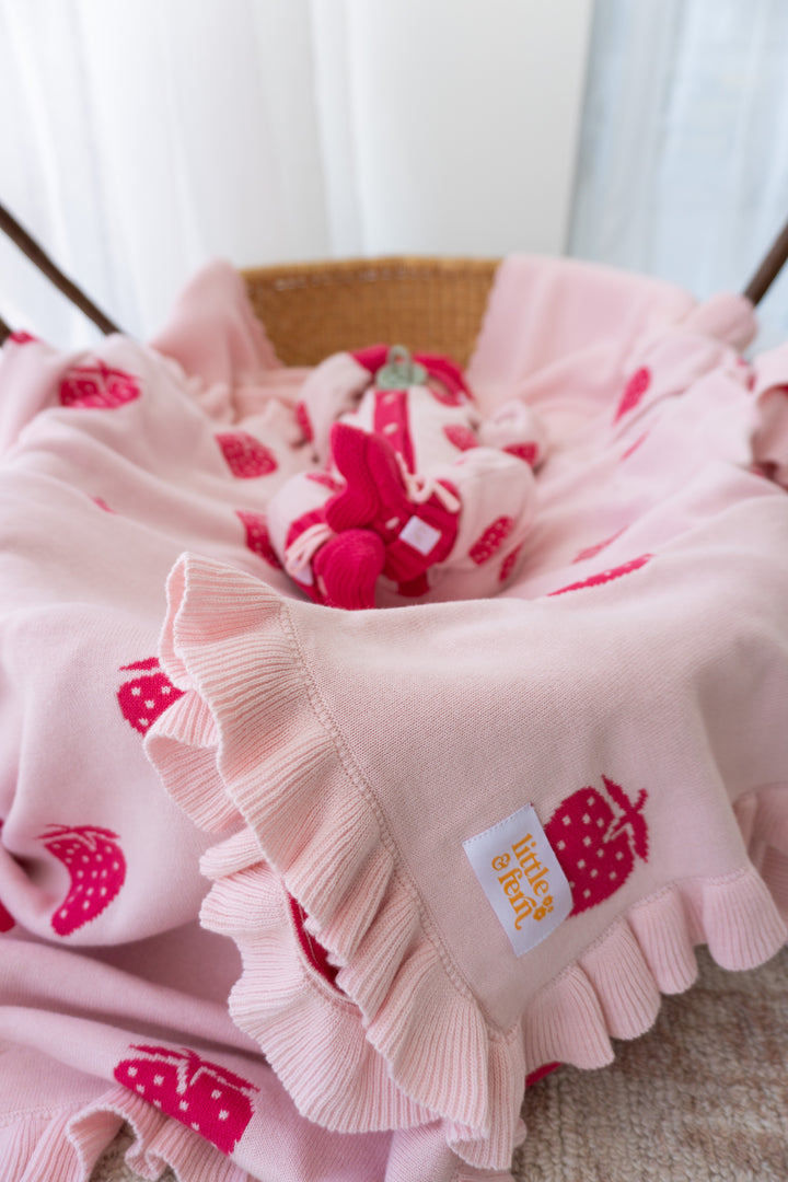 Knitted Booties | Raspberry / Baby Pink
