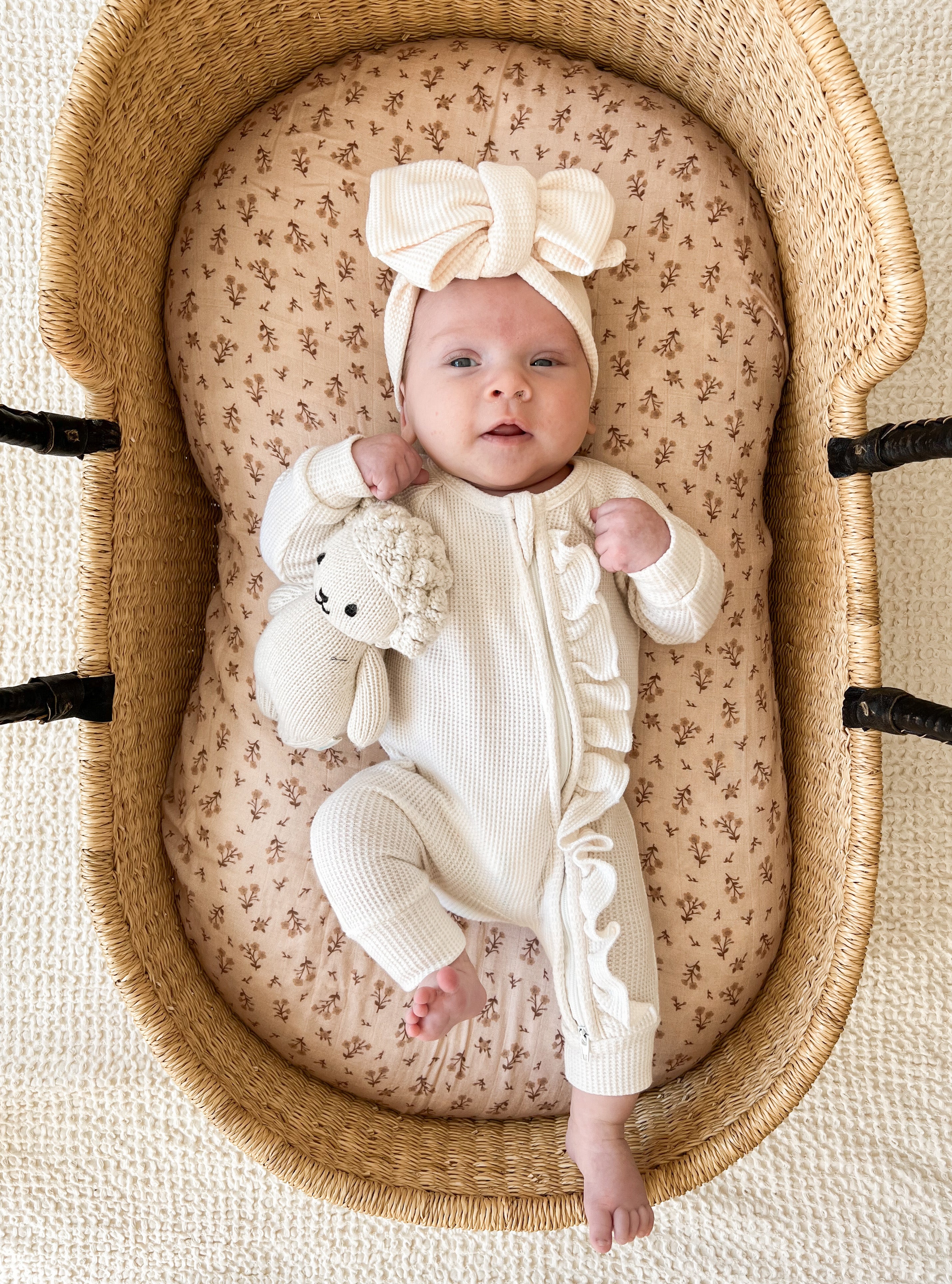 Babe luxe muslin swaddle best sale